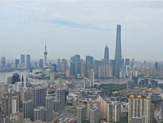 8月一线城市房价"冰火两重天"：上海涨幅领跑，北京新房五连降，业内预期四季度企稳