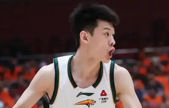 山东三将迎实战大考！王岚嵚即插即用，祝铭震突前镇守锋线，杨学文终于卸压