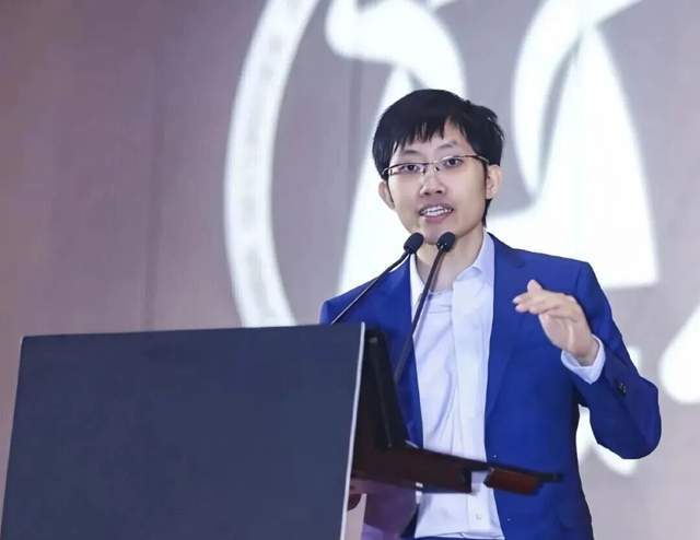 投遍梁文锋所有对手的他，转身坐上了其CFO之位