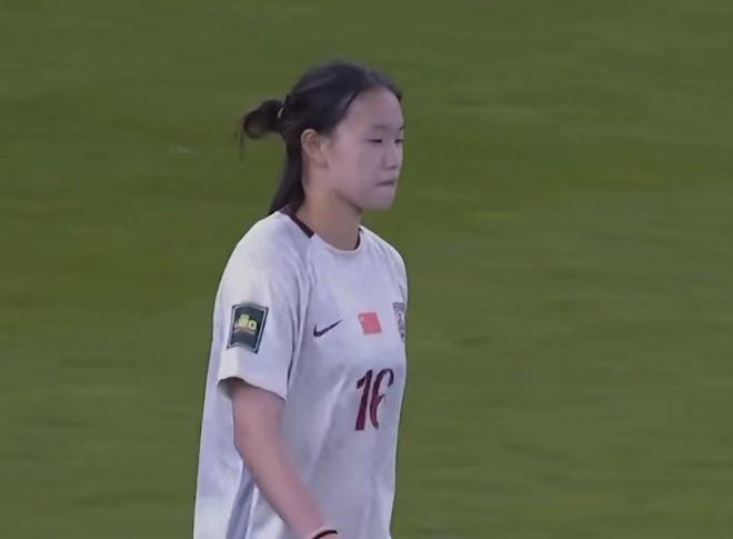 U20女足李晨语：我最后的点球造成全队晋级希望破灭，对不起