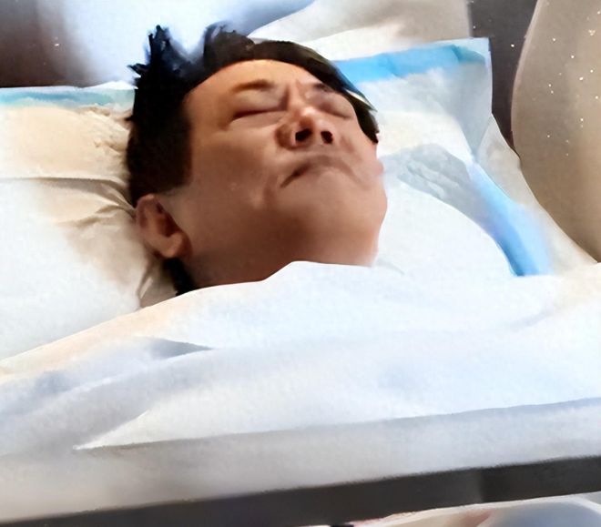 李连杰近照流出，首度公开自身健康状况