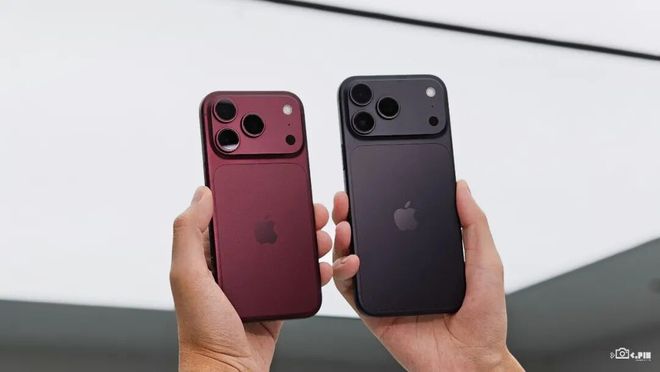 全新iPhone上手测评！苹果最听劝的一集来了？